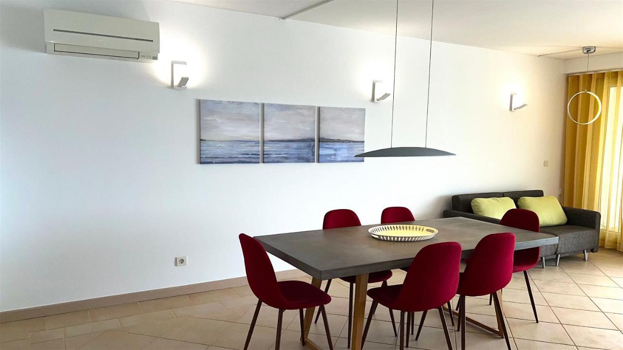Sea Breeze Apartment เซซิมบรา ภายนอก รูปภาพ