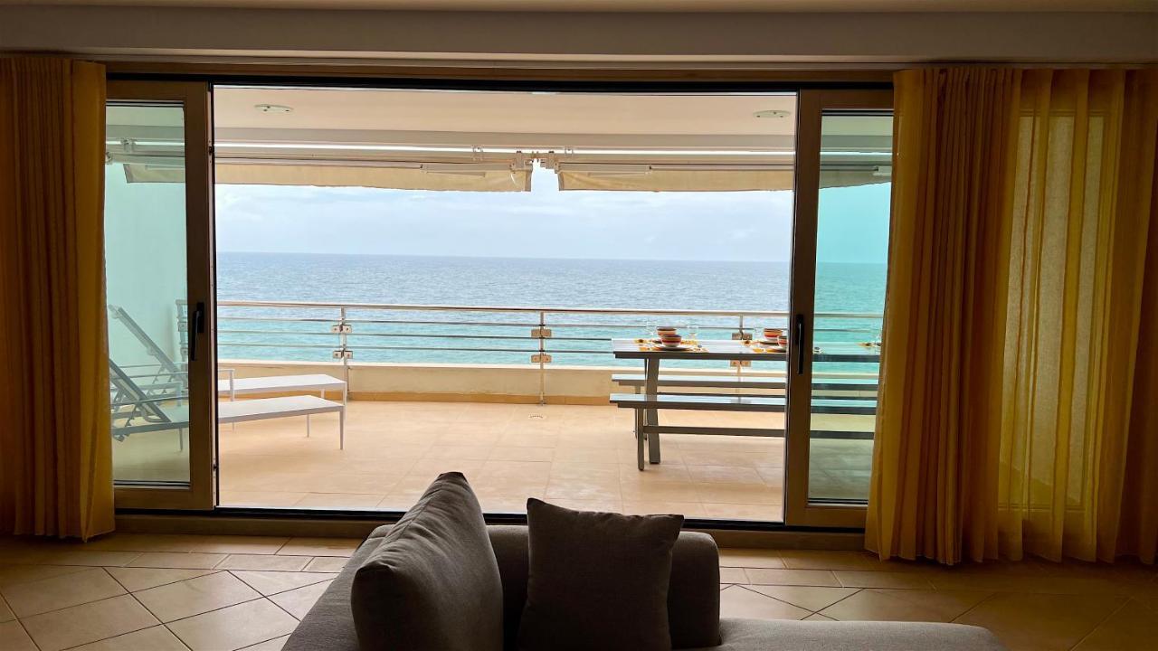 Sea Breeze Apartment เซซิมบรา ภายนอก รูปภาพ