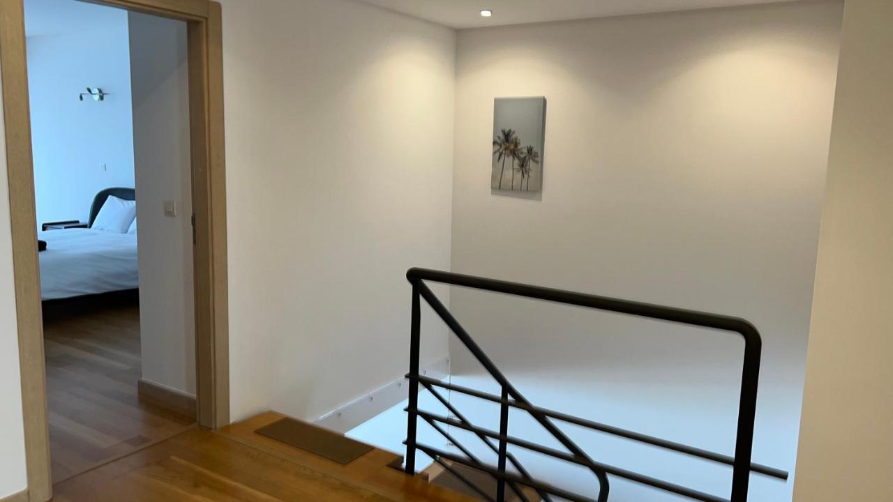 Sea Breeze Apartment เซซิมบรา ภายนอก รูปภาพ
