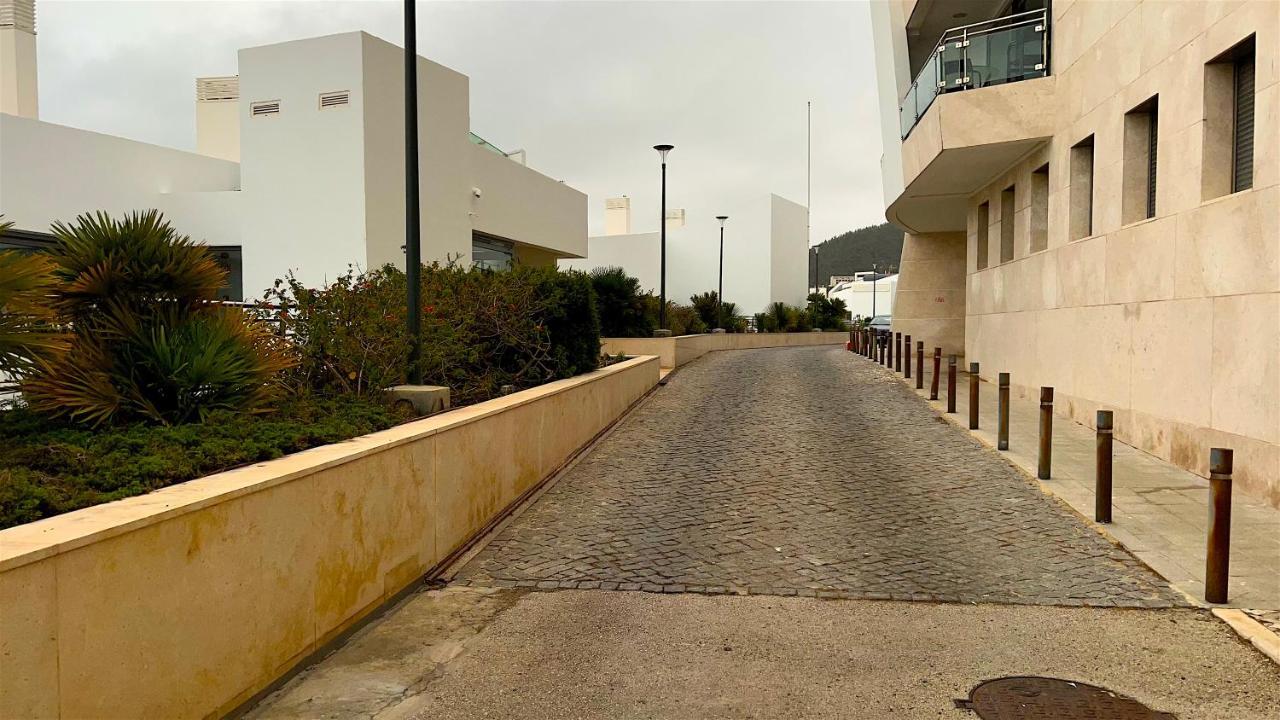 Sea Breeze Apartment เซซิมบรา ภายนอก รูปภาพ